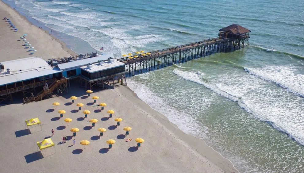 Guide to the best motels and places to stay in Cocoa Beach, Florida