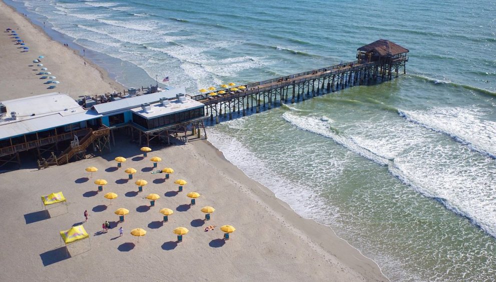 Guide to the best motels and places to stay in Cocoa Beach, Florida