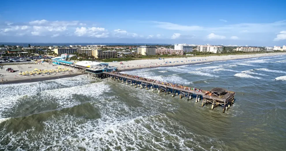Oceanfront hotels near Cocoa Beach with views of the Atlantic and easy access to Port Canaveral
