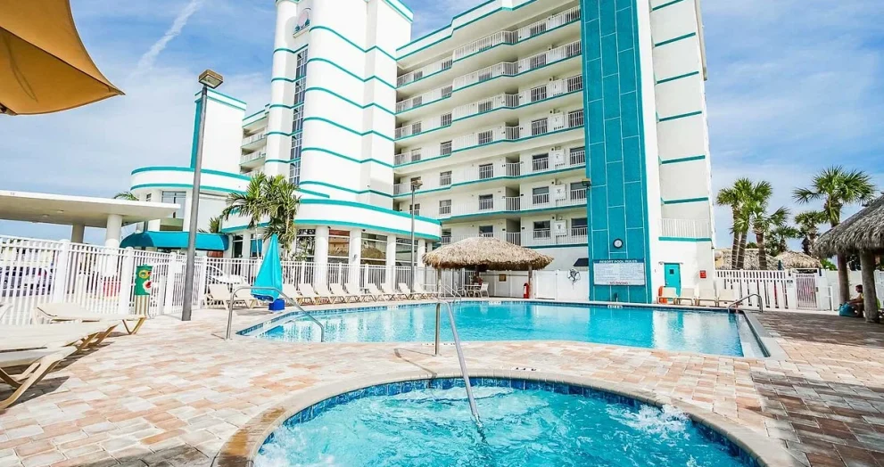 Budget motels in Cocoa Florida close to hidden gems and museums